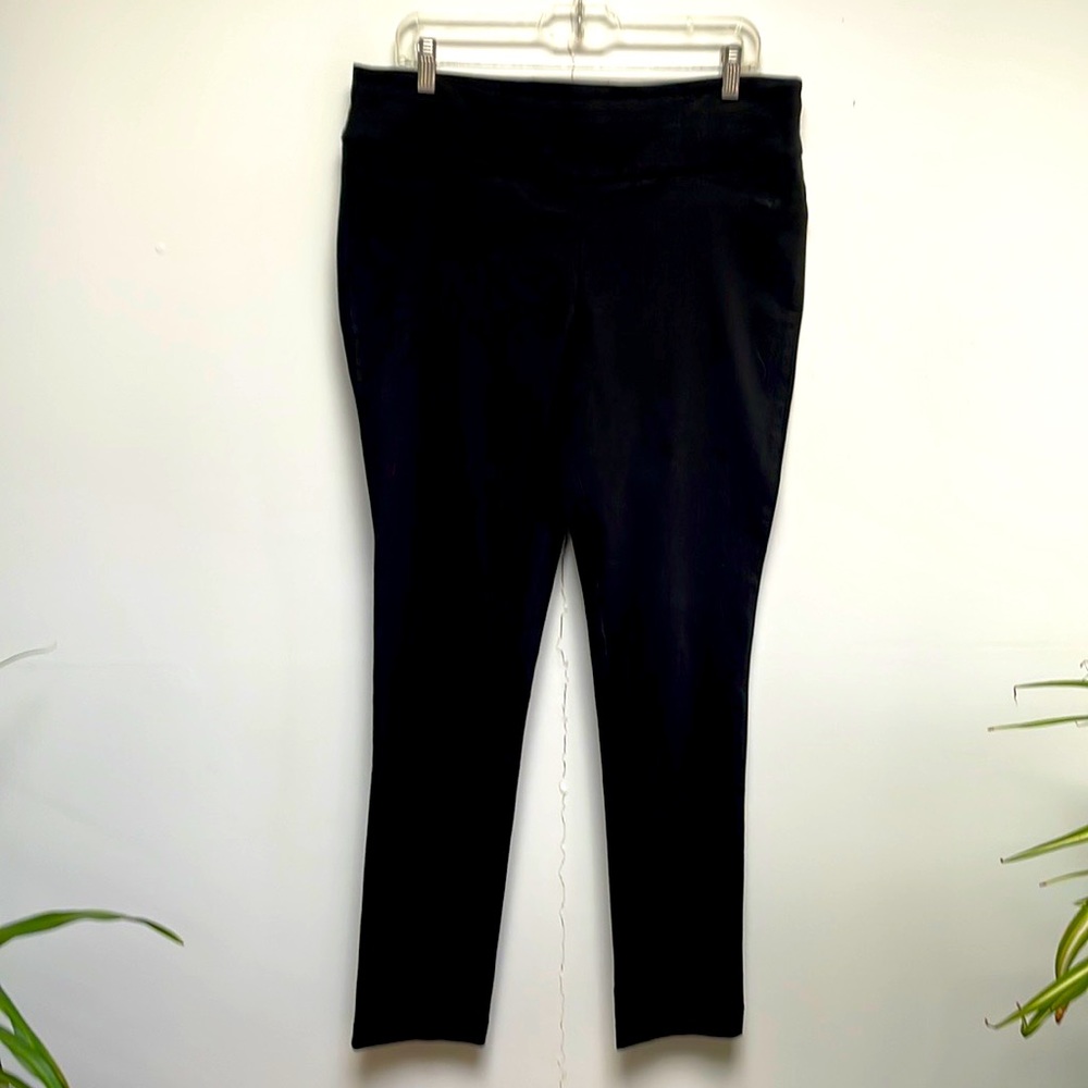 Black stretch rayon narrow leg pull on pants